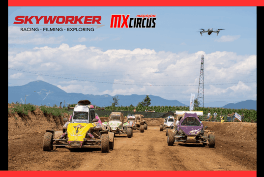 Rovato, il rombo continua: MxCircus ricorda l’Autocross con Skyworker
