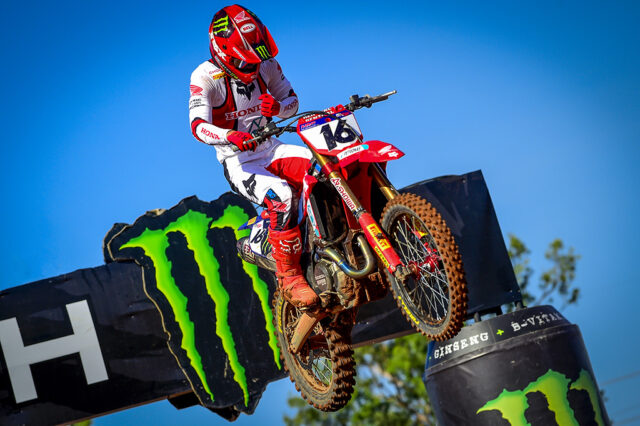 VIALLE-SAT-MOTOCROSS-GP-19-AUS-2026